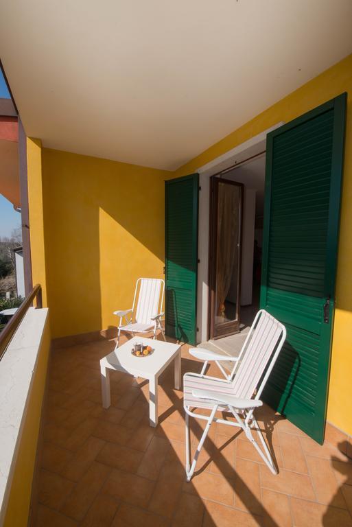 Appartamento Le Palme Sona Camera foto
