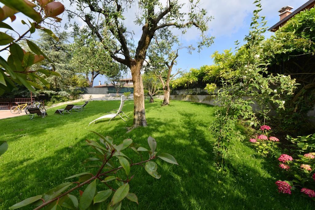 Appartamento Le Palme Sona Camera foto